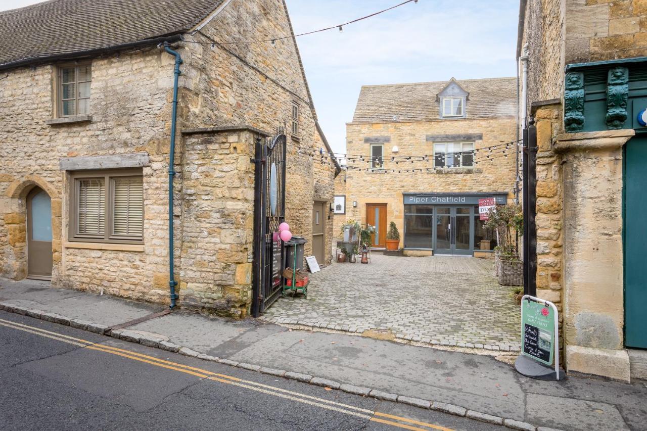 The Loft: Unique, Romantic, Grade II Listed, Dog Friendly Stow-on-the-Wold Exterior foto